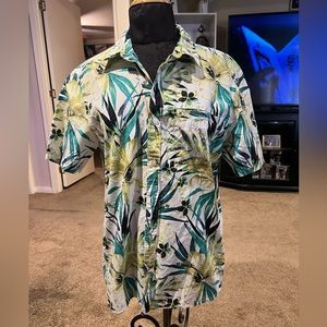 Hurley classic fit